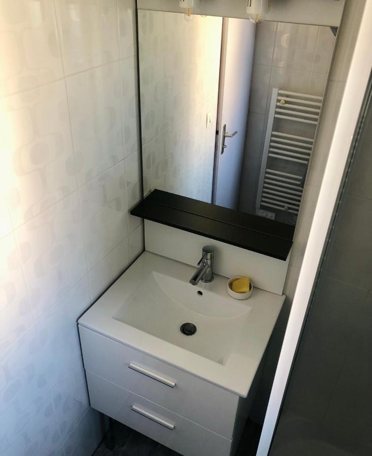 Appartement Duplex Lumineux Idealement Situe Ares Exterior photo